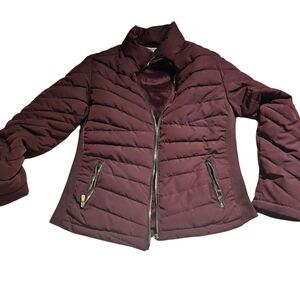 Chic Maroon Puffer Jacket for Women